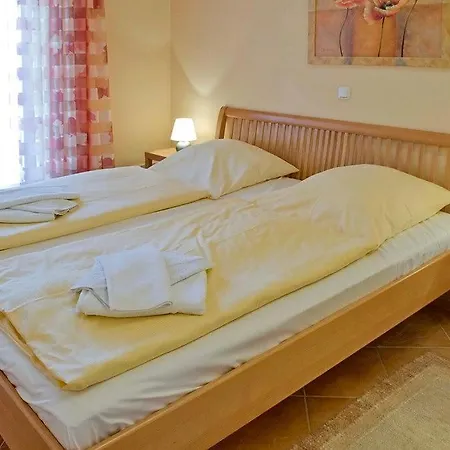 Duenenschloss Duenenschloss 1-10 *